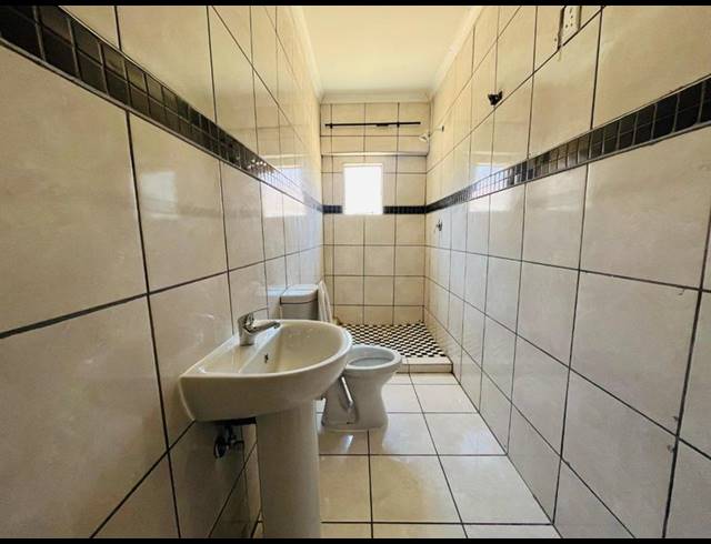 0 BEDROOM PROPERTY TO RENT IN KEMPTON PARK EXT 02